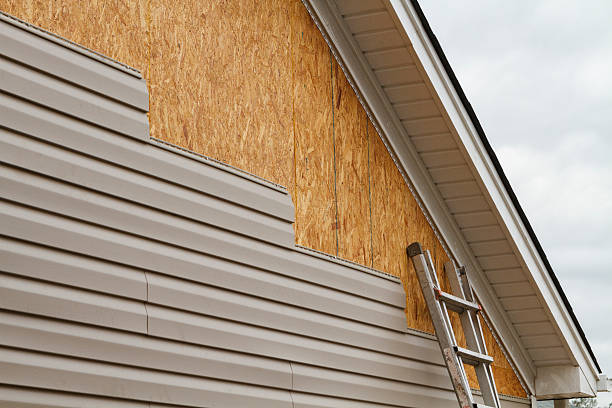 24/7 Emergency Siding experts in Charlottesville, VA